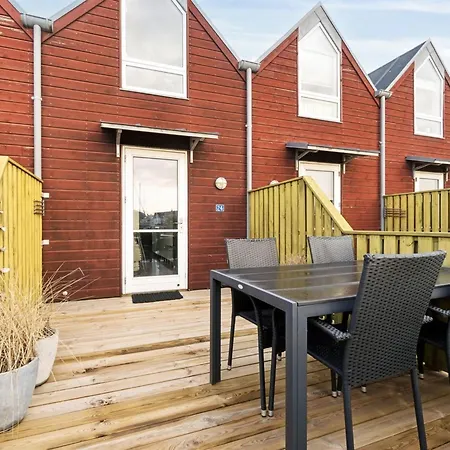 Pejo - 10m From The Sea By Interhome Feriehus Glesborg